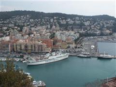 Blick &uuml;ber den Hafen von Nizza